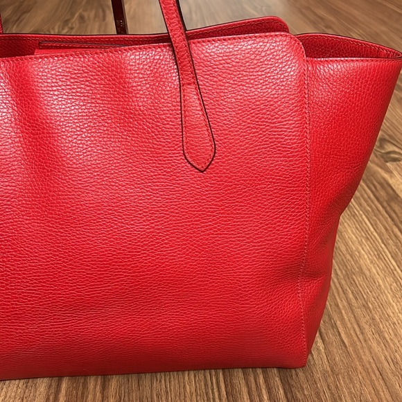 A285 - 💯 % authentic Gucci shoulder bag - Picture 9 of 16